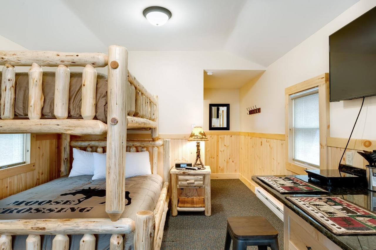 Cobble Mountain Lodge لايك بلاسيد المظهر الخارجي الصورة