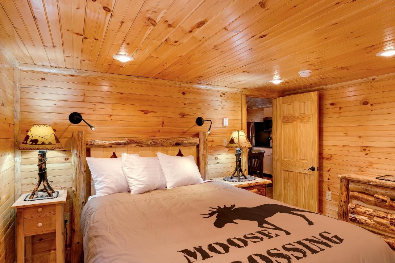 Cobble Mountain Lodge لايك بلاسيد المظهر الخارجي الصورة