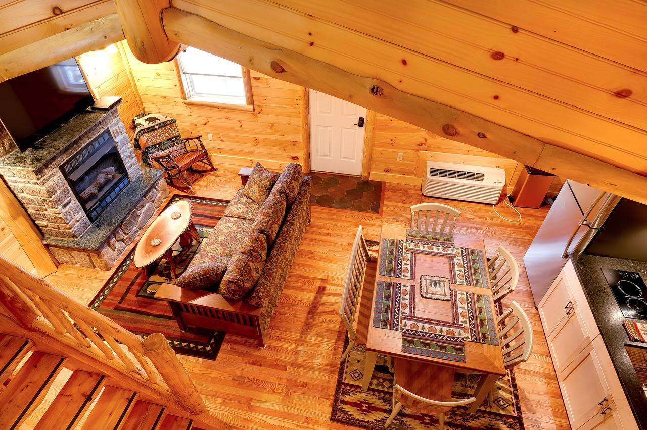 Cobble Mountain Lodge لايك بلاسيد المظهر الخارجي الصورة
