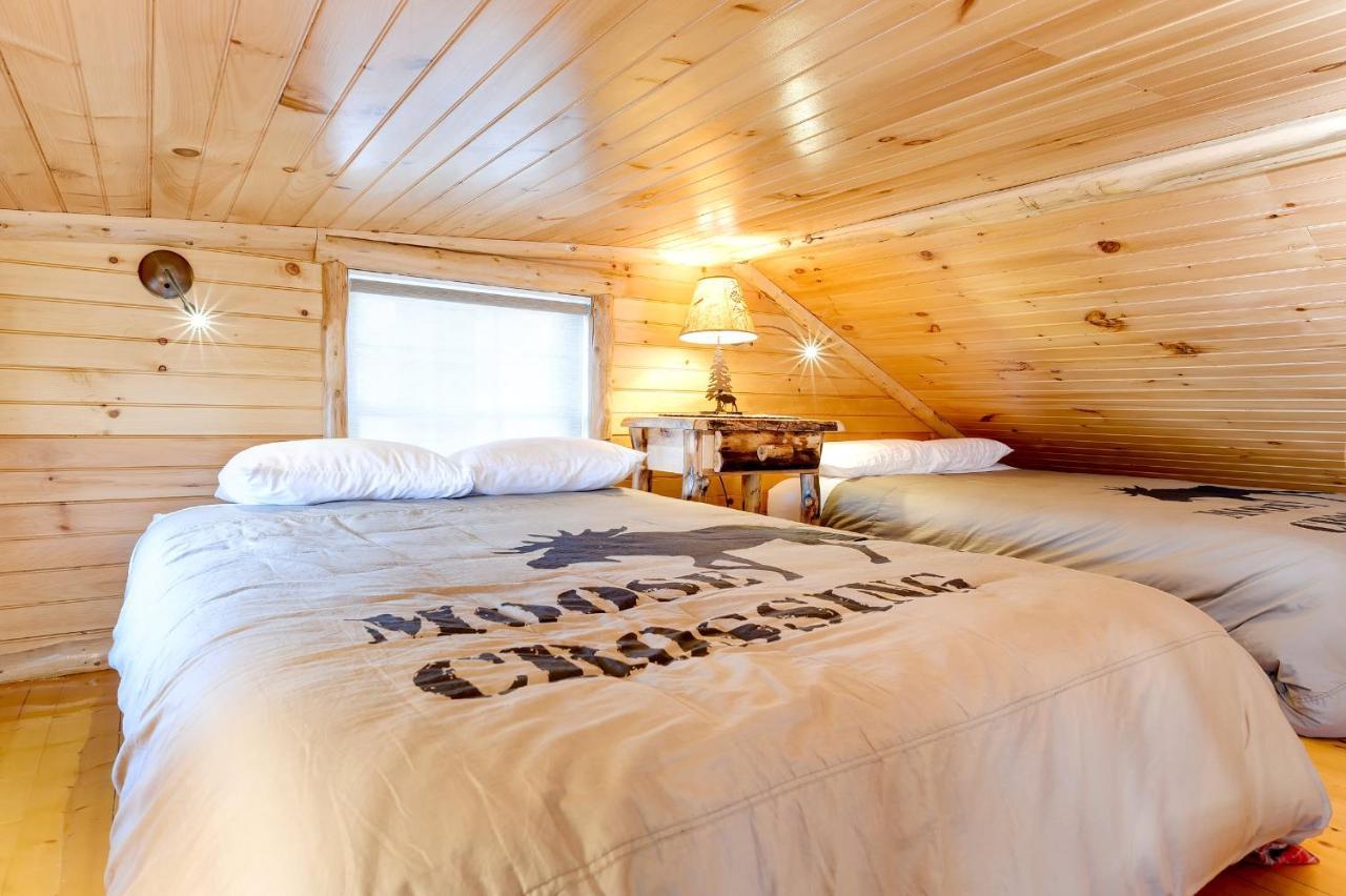 Cobble Mountain Lodge لايك بلاسيد المظهر الخارجي الصورة